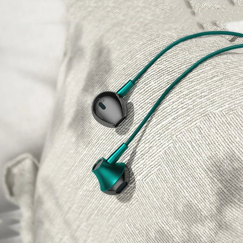 Type-C/3.5mm Kabelanslutna Hörlurar - Dubbel Bass In-Ear med Mikrofon & Karaoke