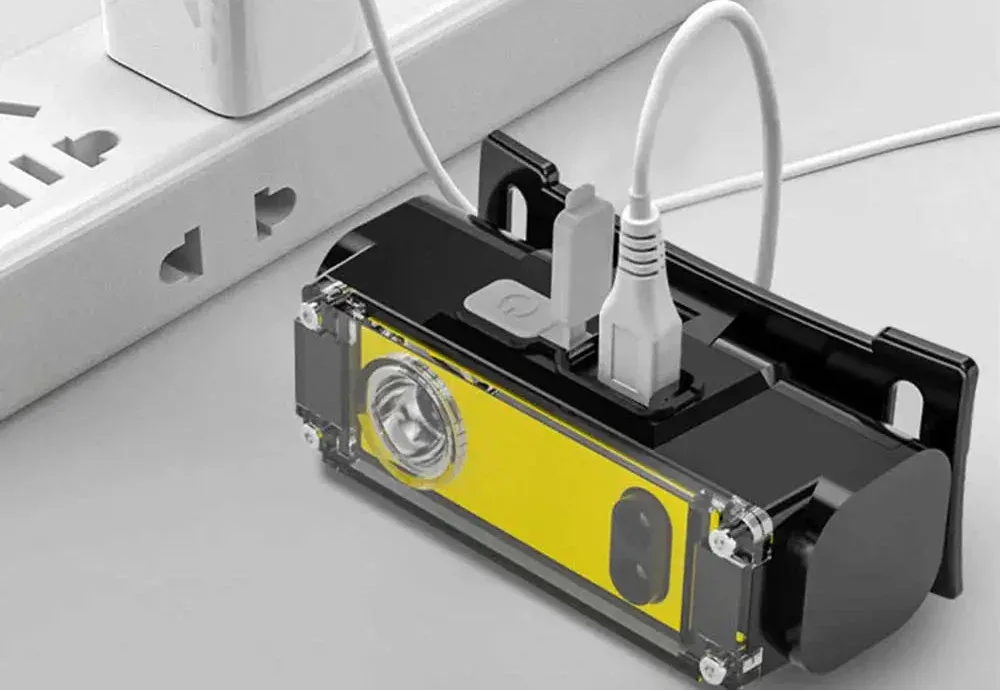 LED Pannlampa med Rörelsesensor - USB Laddningsbar Vattentät Pannlampa för Camping & Fiske.