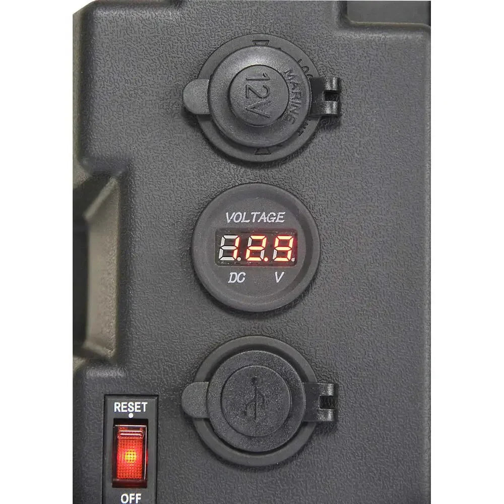 12-24V Batteribox med USB-laddare och voltmeter – Portabel strömförsörjning för bil, båt och camping