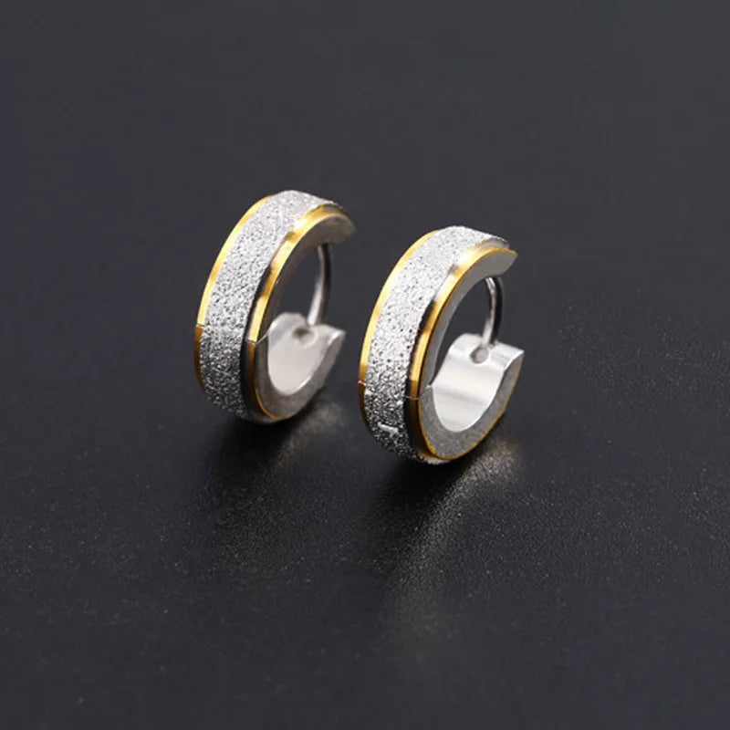 1 Pair Unisex Stylish Stainless Steel Frosted Punk Buckle Hoop Earrings for Men Women Daily Wear Eye-Catching Jewelry Accessory